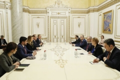 Ֆրանսիան դժվարին իրավիճակներում մշտապես գտնվում է Հայաստանի կողքին. Փաշինյանն ընդունել է Ֆրանսիայի խորհրդարանի պատվիրակությանը