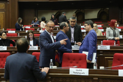 ՔՊ-ն բոյկոտեց ընդդիմության հրավիրած արտահերթ նիստը