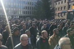 «Սատարում ենք բանակին». Կապանում մեկնարկել է հանրահավաքը. ՈՒՂԻՂ