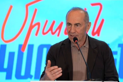 Համոզված եմ, որ հնարավոր է գերիների հարցը լուծել, ուղղակի այս իշխանությունները չեն ուզում. Ռոբերտ Քոչարյան