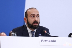 Համաձայնեցված են խաղաղության պայմանագրի նախաբանը և 17 հոդվածներից 15-ը․ Արարատ Միրզոյան