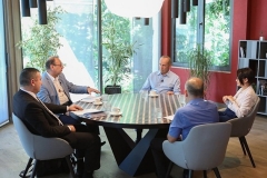 Ռոբերտ Քոչարյանը հանդիպել է տնտեսական վերլուծաբանների և տնտեսական թեմաներ լուսաբանող լրագրողների հետ