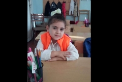 8-ամյա Վիկտորիան մահացավ պատերազմի առաջին օրը Արցախի Մարտունի քաղաքում՝ նկուղ շտապելիս