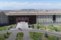 ՀՀ ՊՆ-ն հերքում է Հայաստանի տարածքում Ադրբեջանի ԶՈՒ նոր դիրք տեղակայելու մասին պնդումները