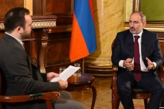 Մեր տեղեկություններով՝ նաև ռուս խաղաղապահներ են գտնվում շրջափակման մեջ. Նիկոլ Փաշինյան