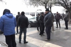 ՈՒՂԻՂ․ Անհետ կորած զինծառայողների հարազատների բողոքի ակցիան Կառավարության դիմաց