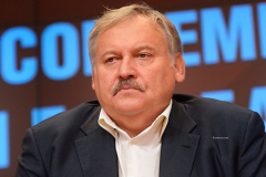 Ես հավատում եմ, որ հայ ժողովուրդն այս անգամ ևս փյունիկի նման վեր է հառնելու մոխրից. Զատուլին