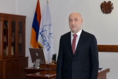 Շնորհավորում եմ բոլորիս Սահմանադրության օրվա կապակցությամբ և մաղթում խաղաղություն ու ամրություն մեր պետականությանը․ Մանվել Փարամազյան