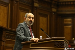 Ֆրանսիայի նախագահը հայտարարել է հարցի կարգավորման համար ռազմական օգնություն ցուցաբերելու պատրաստակամության մասին. Փաշինյանը՝ Սյունիքի հարցով Մակրոնի հետ զրույցի մասին (տեսանյութ)