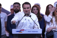 Գնանք, որ գնան. «Ուժեղ Հայաստան»–ը հրավիրում է մեծ հանրահավաքի