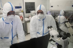 «Օմիկրոն»-ի համար 3 պատվաստում կպահանջվի, վարակակիրների թիվը կարող է եռապատկվել մինչև դեկտեմբերի վերջ.