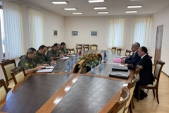ՀՀ ԳՇ պետը և ՀԱՊԿ գլխավոր քարտուղարը քննարկել են հայ-ադրբեջանական սահմանի առանձին հատվածներում տիրող իրավիճակը