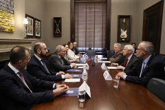 Վարչապետը սենատոր Ուիքերի և կոնգրեսականների հետ քննարկել է ՀՀ-ԱՄՆ ռազմավարական գործընկերության հեռանկարները