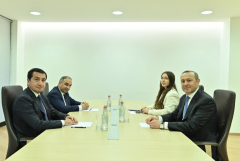 Դիլիջանում կայացել է ՀՀ ԱԽ քարտուղար Արմեն Գրիգորյանի և Ադրբեջանի Հանրապետության նախագահի օգնական Հիքմեթ Հաջիևի աշխատանքային հանդիպումը
