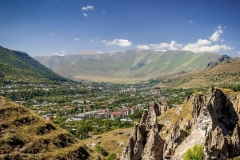 … Չարի սերմը բույն չի դնի, անարմատ է. 150 տարի առաջ քաղաք հռչակված Գորիսը հենց այս բանաձեւով է առաջնորդվել տարիներ շարունակ. այդպես է լինելու հետայսու եւս