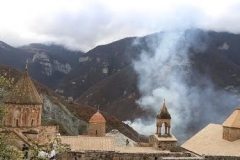 Ադրբեջանն արդեն 3 ամիս է՝ թույլ չի տալիս հայ հոգևորականներին մտնել Դադիվանք