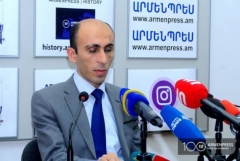 Ադրբեջանը ցանկանում է ցեղասպանության ենթարկել Արցախի ժողովրդին՝ «Գորշ գայլերի» և երիտթուրքերի ոճով․ Արտակ Բեգլարյան