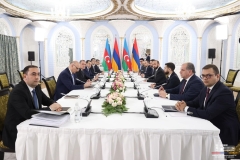 Ալմաթիում մեկնարկել է Հայաստանի և Ադրբեջանի ԱԳ նախարարների հանդիպումը