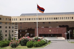 Լիբանանում ՀՀ ԶՈՒ խաղաղապահ զորախումբն իր ծառայությունն իրականացնում է մարտական գործողությունների գոտուց դուրս. ՊՆ
