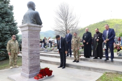 Հարգանքի տուրք Հայոց ցեղասպանության զոհերի հիշատակին