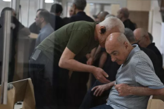 Հայ գերիների շինծու դատավարությունը Բաքվում. ելույթ են ունեցել դատախազները
