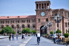 Պարետատանը շարունակվում են արտակարգ դրության երկարաձգման կամ այլ լուծման շուրջ քննարկումները