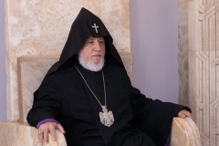 Պահեցողությունը առիթ ու հնարավորություն է սրբվելու մեղքից, մերժելու արատավոր ընթացքներն ու ապրել Աստծո պատվիրաններով. Վեհափառի ուղերձը