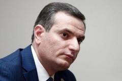ՀՀ օրենսդրությամբ, այսօրվանից այլևս քրեորեն պատժելի չէ հրապարակային վիրավորանքը. Արտակ Զաքարյան