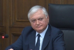 «Բացարձակ սուտ է». Նալբանդյանը՝ ԼՂ շրջաններն առանց կարգավիճակի և անվտանգության երաշխիքների Ադրբեջանին հանձնելու մասին