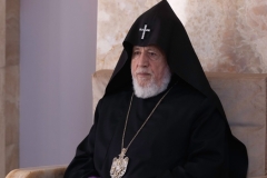 Ն.Ս.Օ.Տ.Տ. Գարեգին Բ Ամենայն Հայոց Կաթողիկոսի ուղերձը Հայոց բանակի օրվա առիթով