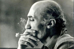 Քո սեւերն արդեն քո նախնին հագել մաշել է, մի անգամ քո կարմիրը հագնելո՞ւ ես. քեզ միայն հաղթանակ է տրված. Հրանտ Մաթեւոսյան