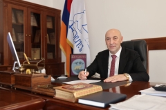 ՔԱՋԱՐԱՆ ՀԱՄԱՅՆՔԻ ՂԵԿԱՎԱՐ ՄԱՆՎԵԼ ՓԱՐԱՄԱԶՅԱՆԻ ՈՒՂԵՐՁԸ ԳՐԱԴԱՐԱՆԱՎԱՐԻ ՕՐՎԱ ԿԱՊԱԿՑՈՒԹՅԱՄԲ