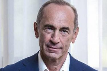 «Կոմսոմոլսկայա պրավդա». Ինչո՞ւ են նախկին նախագահին 500 օր բանտում պահում առանց դատավարության