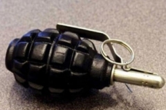 «Մենակ էր ապրում, լուրջ տղա էր, չգիտենք՝ ինչու է այդ քայլին դիմել». Շինուհայրում տղամարդը նռնակով իրեն պայթեցրել է