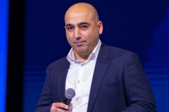 ՔՊ-ականները 7 երգ գիտեն, 7-ն էլ՝ նախկինների մասին․ Արմեն Գալստյան