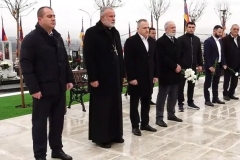 Այսօր Արցախի Սահմանադրության օրն է․ ԱՀ ղեկավար կազմը Եռաբլուր է այցելել