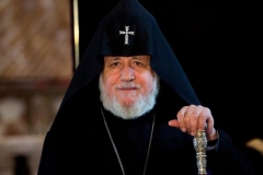 Ն. Ս. Օ. Տ. Տ. ԳԱՐԵԳԻՆ ԵՐԿՐՈՐԴ ԱՄԵՆԱՅՆ ՀԱՅՈՑ ԿԱԹՈՂԻԿՈՍԻ ՇՆՈՐՀԱՎՈՐԱԿԱՆ ՈՒՂԵՐՁԸ ՀԱՅԱՍՏԱՆԻ ՀԱՆՐԱՊԵՏՈՒԹՅԱՆ ԱՆԿԱԽՈՒԹՅԱՆ ՏՈՆԻ ԱՌԻԹՈՎ