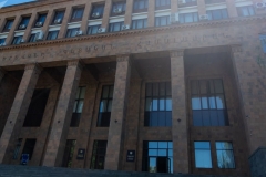 ԱԺ–ն ընդունեց մեծ աղմուկ բարձրացրած «Բարձրագույն կրթության ու գիտության մասին» օրենքը