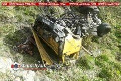 Ողբերգական ավտովթար Սյունիքի մարզում. КамАЗ-ը 150 մետր գլորվելով՝ հայտնվել է ձորում