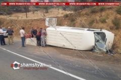 Խոշոր ավտովթար Սյունիքի մարզում. 35–ամյա վարորդը Mercedes բեռնատարով բախվել է հողաթմբին և կողաշրջվել