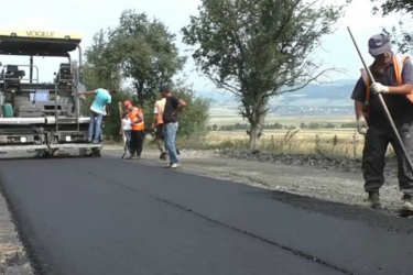 Քաջարան-Մեղրի և Վանաձոր-Ալավերդի-Բագրատաշեն ճանապարհահատվածները բեռնատարների համար փակ են