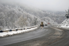 Գորիս-Կապան-Շուռնուխ ավտոճանապարհին և Սիսիան-«Զանգեր» կոչվող հատվածում տեղ-տեղ մերկասառույց է