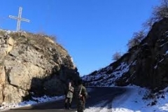 «Մեզ ասացին՝ դուք գիտեք, ուզում եք կանգնեք, բայց հույս չունենաք, որ մենք կգանք ձեզ օգնության»