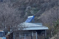 ՃԱԿԱՏԵՆԻ ԱՅՍ ՏՆԻՑ ՎԵՐԵՒ` ՍԱՐԻ ՎՐԱ, ԱԴՐԲԵՋԱՆԱԿԱՆ ԴԻՏԱԿԵՏ Է. ՄԻՊ