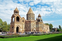 Դատարանի որոշման հիման վրա Ամենայն Հայոց Կաթողիկոսի նկատմամբ կիրառված խափանման միջոցը ենթակա է վերացման․ փաստաբան