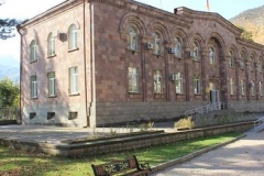 Կապանի համայնքապետարանի 70 տարվա շենքը կվերակառուցվի