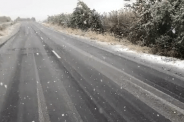 ՀՀ տարածքում կան փակ և դժվարանցանելի ավտոճանապարհներ. որոշ տեղերում առկա է մերկասառույց ու բուք