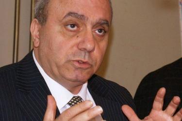 Ի՞ՆՉ ԿԱՍԵՐ ՀՐԱՆՏ ԲԱԳՐԱՏՅԱՆԸ ԽՈՐՀՐԴԱՐԱՆՈՒՄ, ԵԹԵ ԼԻՆԵՐ ՊԱՏԳԱՄԱՎՈՐ