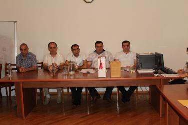 Ինչպե՞ս եւ ո՞ւմ ջանքերով է Սամվել Աֆանդյանի անունով կեղծ քվեաթերթիկը հայտնվել մրցույթում, ինչի արդյունքում էլ առաջին քվեարկությունը չեղյալ է համարվել