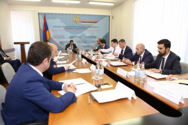 Սուրեն Պապիկյանը մարզպետների հետ քննարկել է մարզային և համայնքային նշանակության հարցերի լայն շրջանակ